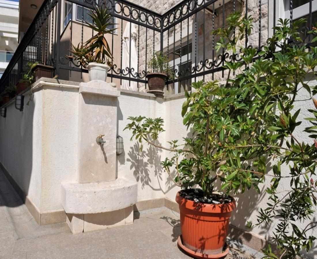 Apartments Franicevic Petrovac Δωμάτιο φωτογραφία